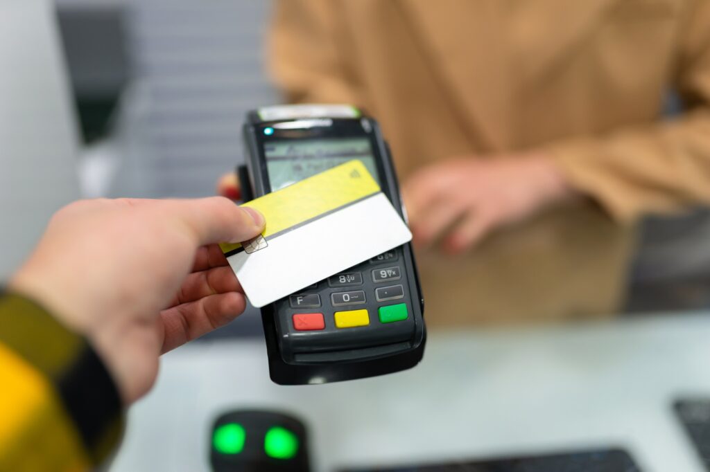 Contactless payment at the terminal.